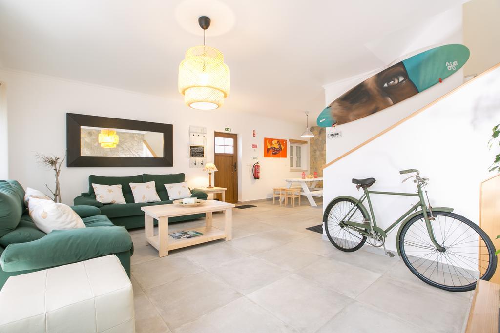 Alex Surf Hostel Baleal Eksteriør billede
